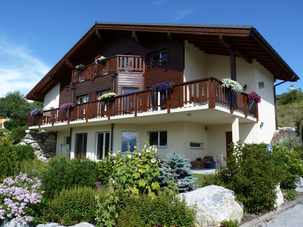 Chalet Des Alpes Bed & Breakfast Crans-Montana Ngoại thất bức ảnh